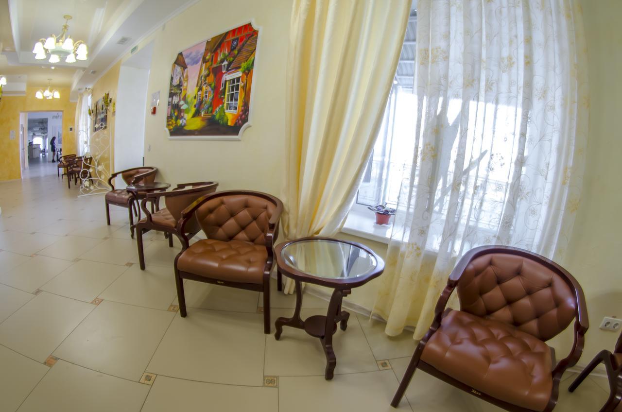 Vitapark Sonyachnyy Provans Satanov Ngoại thất bức ảnh